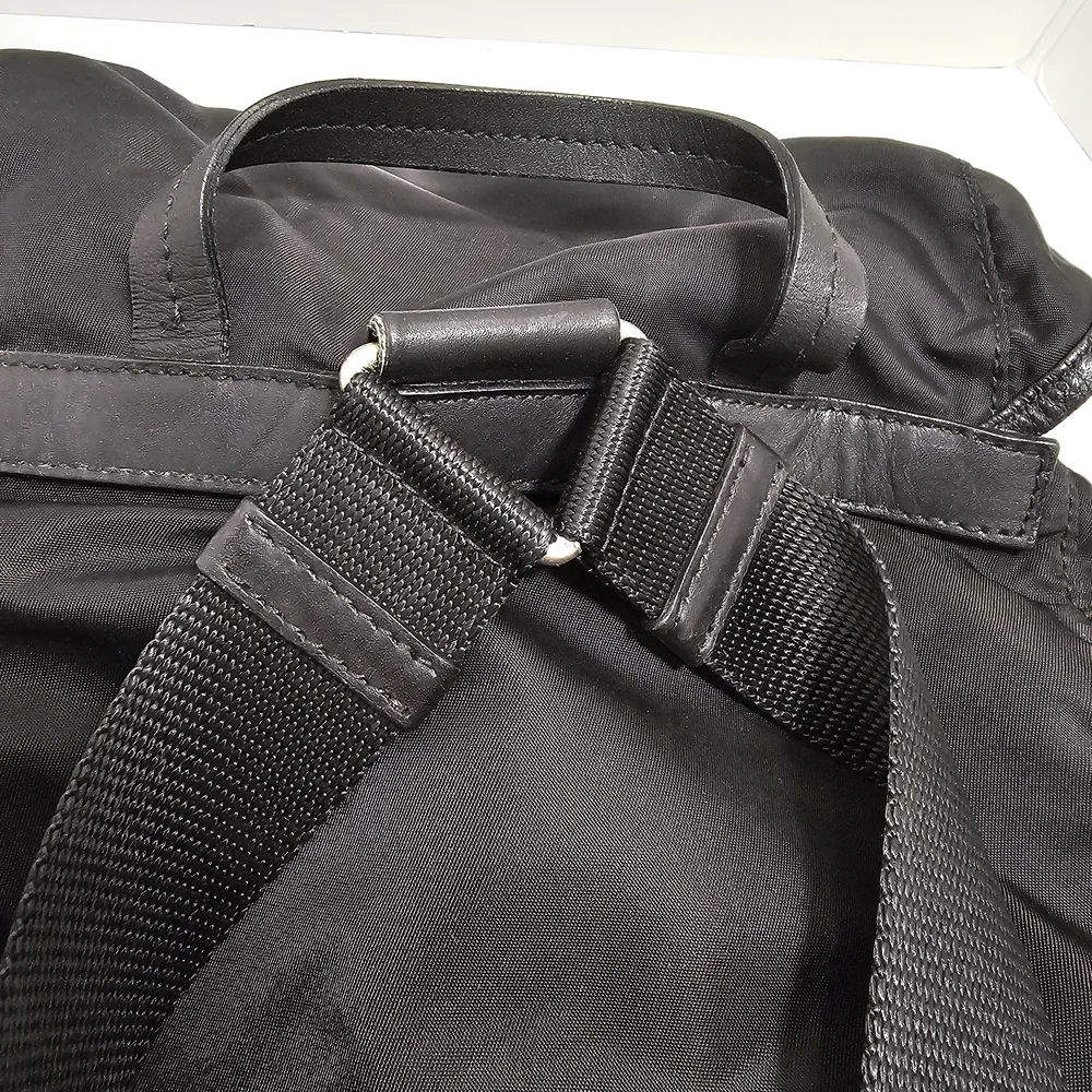 Prada Vela Sport Nero Backpack BZ001 with Autehticity Card/Retail Tag & Dust Bag - Picture 3 of 16